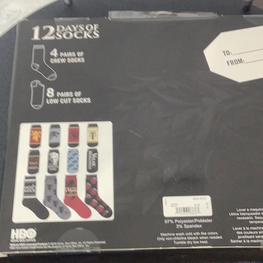 HBO Game of Thrones NEW - Shoe size 6-12 - 12 day Sock Surprise box - open doors